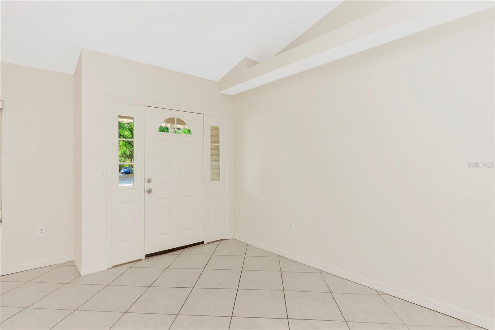 5615 18th Ave E Property Photo 5