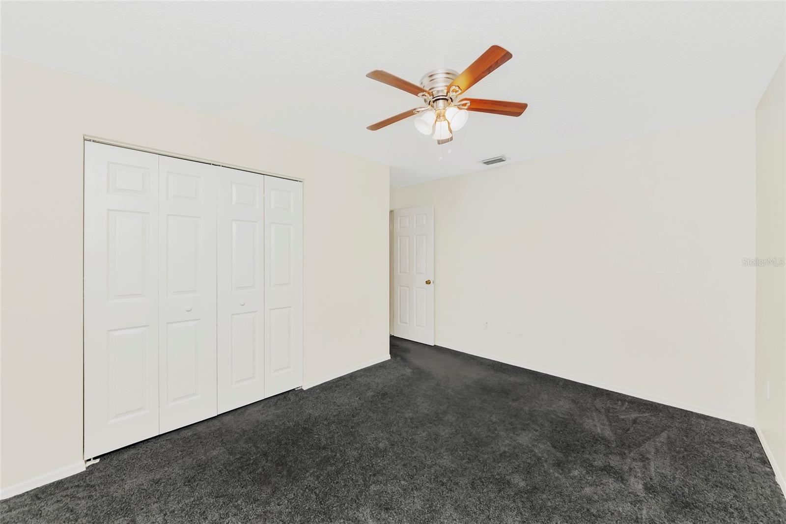 5615 18th Ave E Property Photo 25