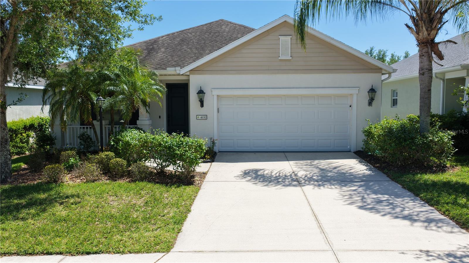 4650 Woodbrook Dr Property Photo 2