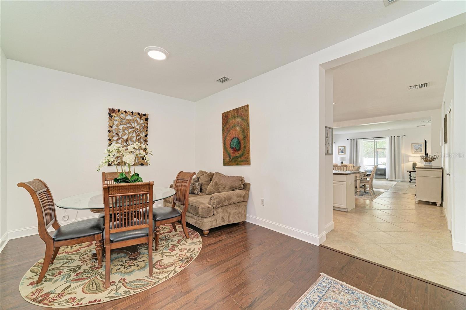 4650 Woodbrook Dr Property Photo 10