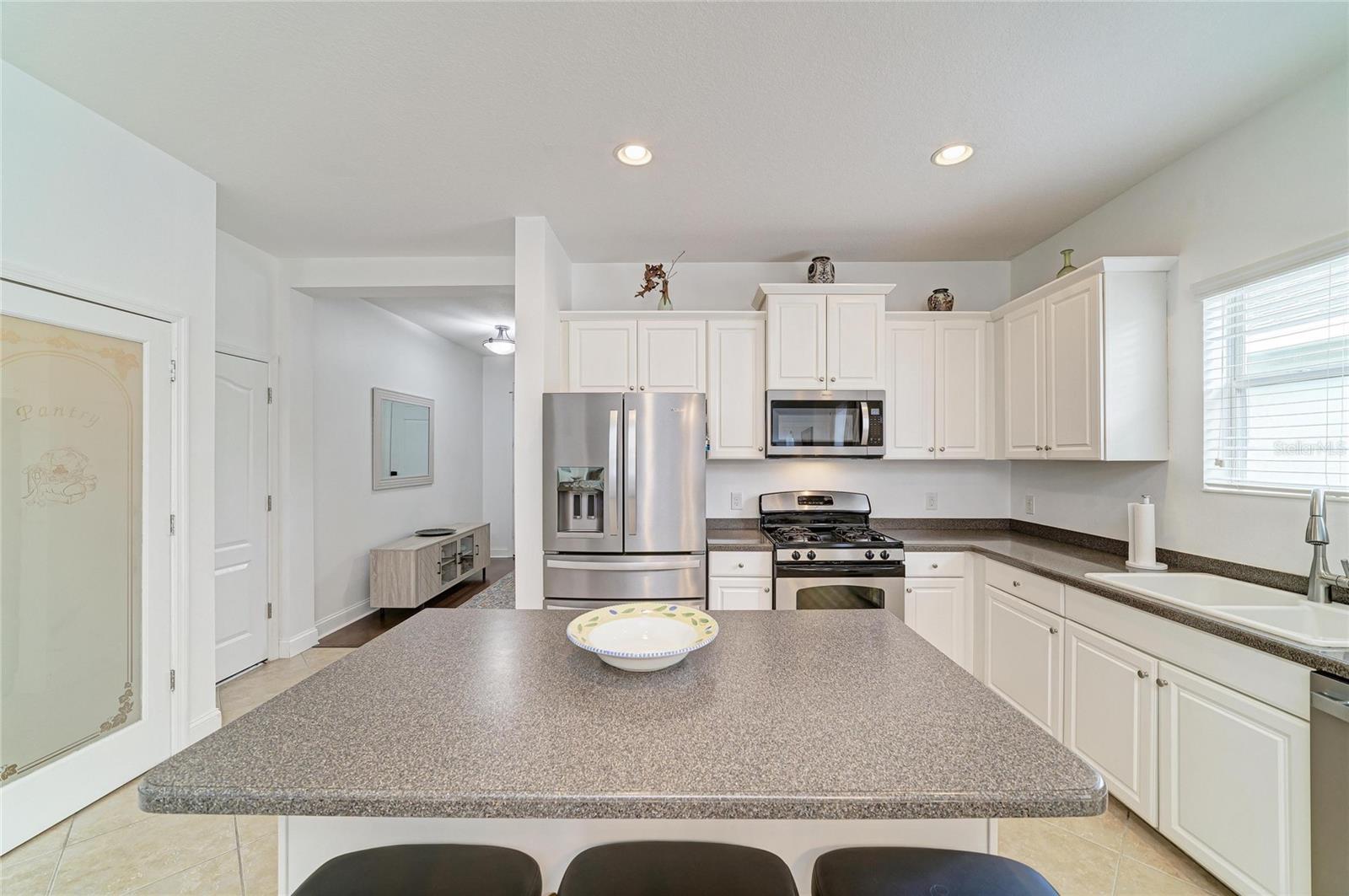 4650 Woodbrook Dr Property Photo 14