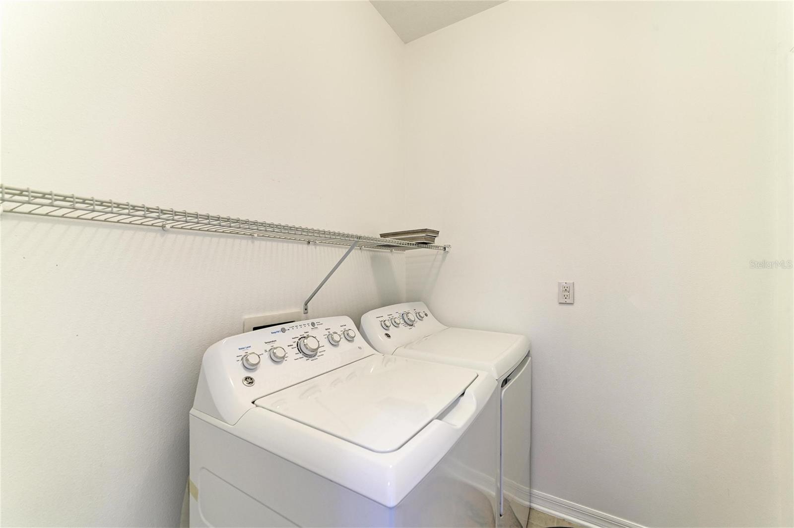 4650 Woodbrook Dr Property Photo 36