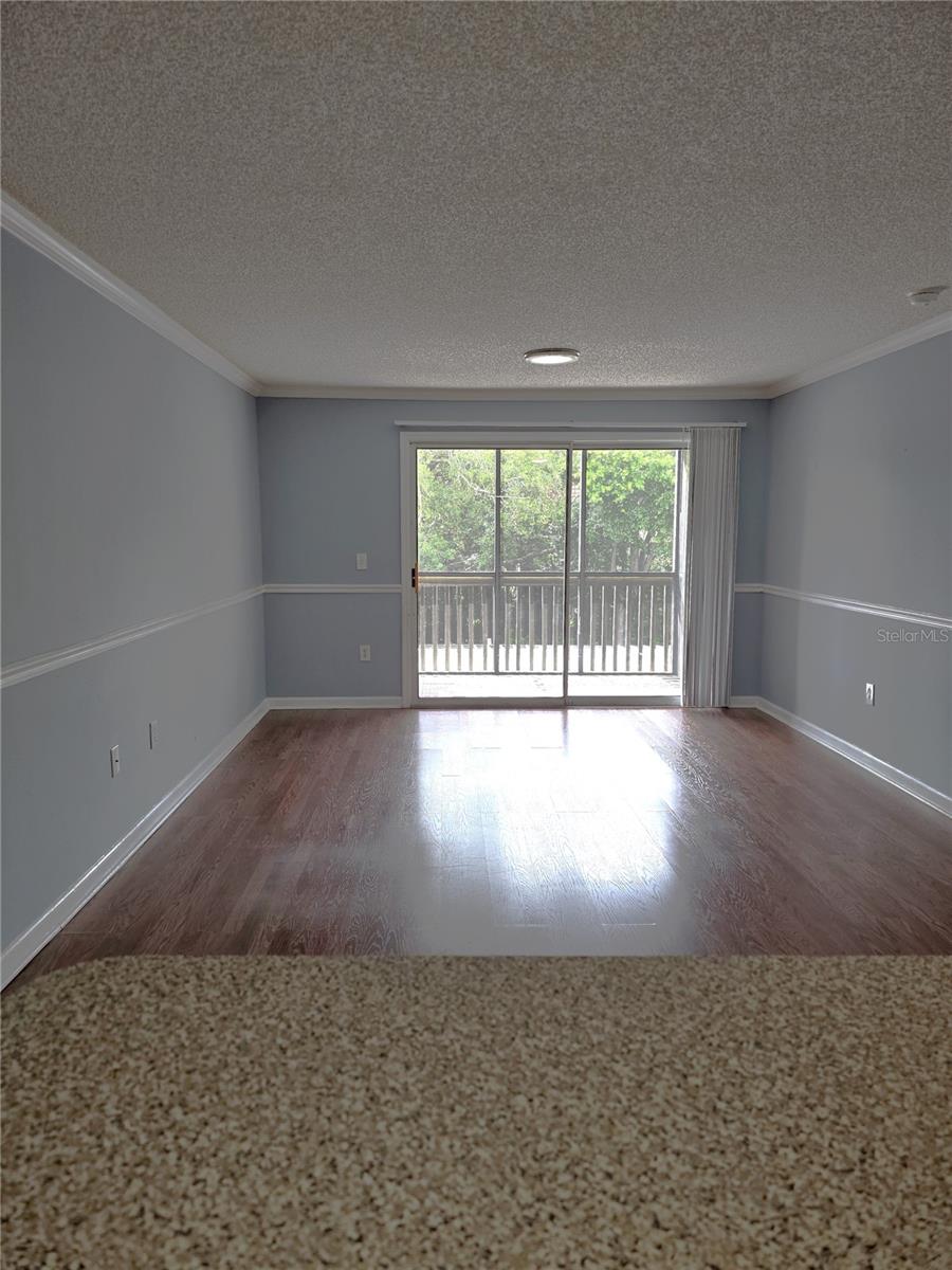 2500 Winding Creek Blvd #e205 Property Photo 6