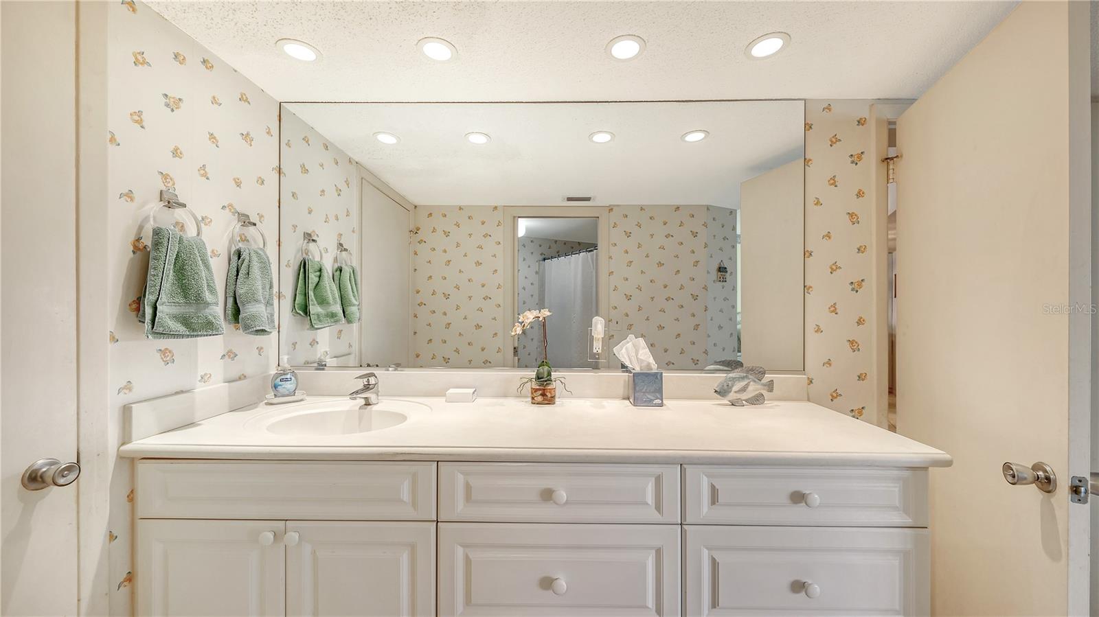 4825 Gulf Of Mexico Dr #504 Property Photo 21
