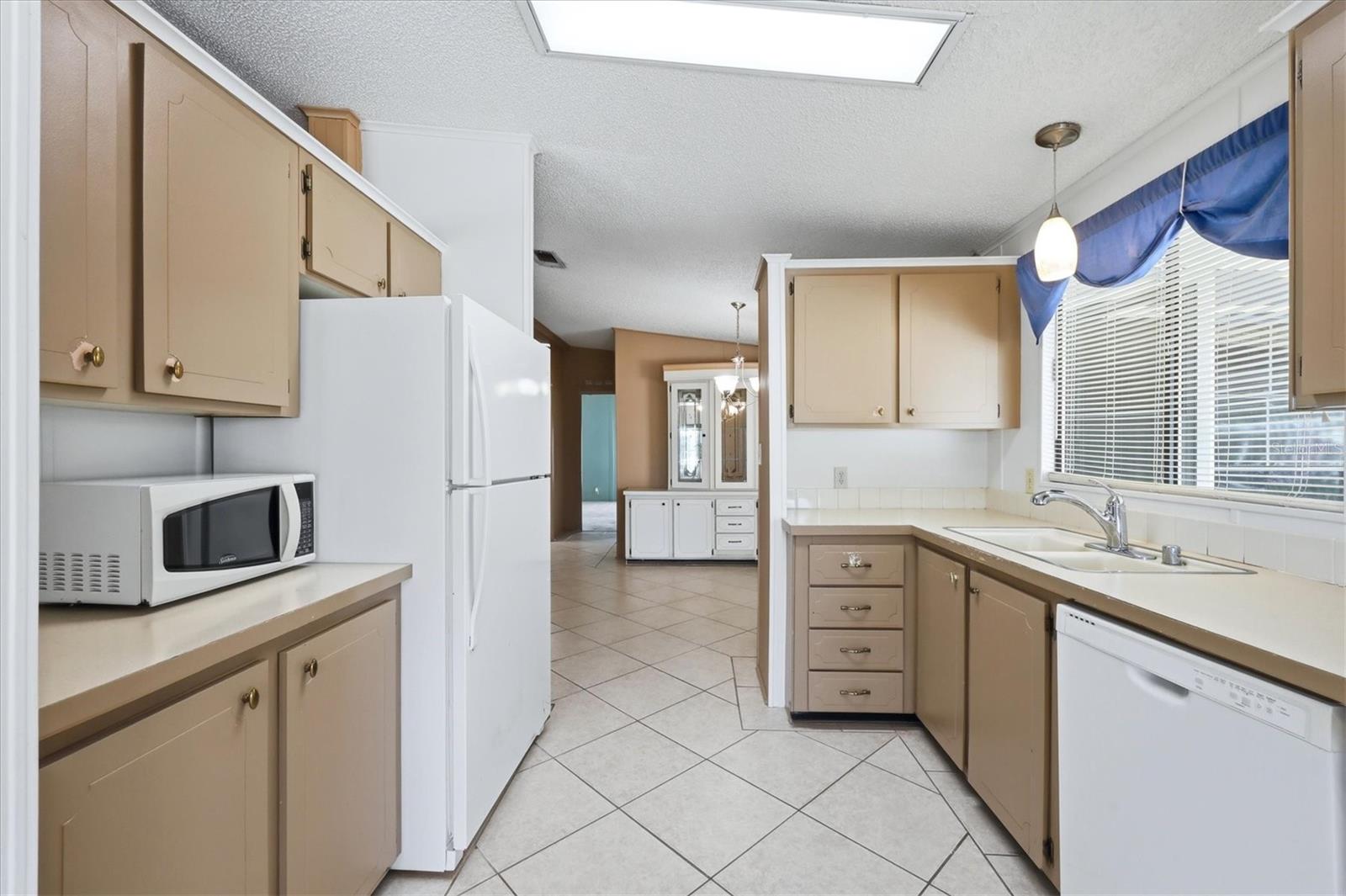 8420 Imperial Cir Property Photo 7