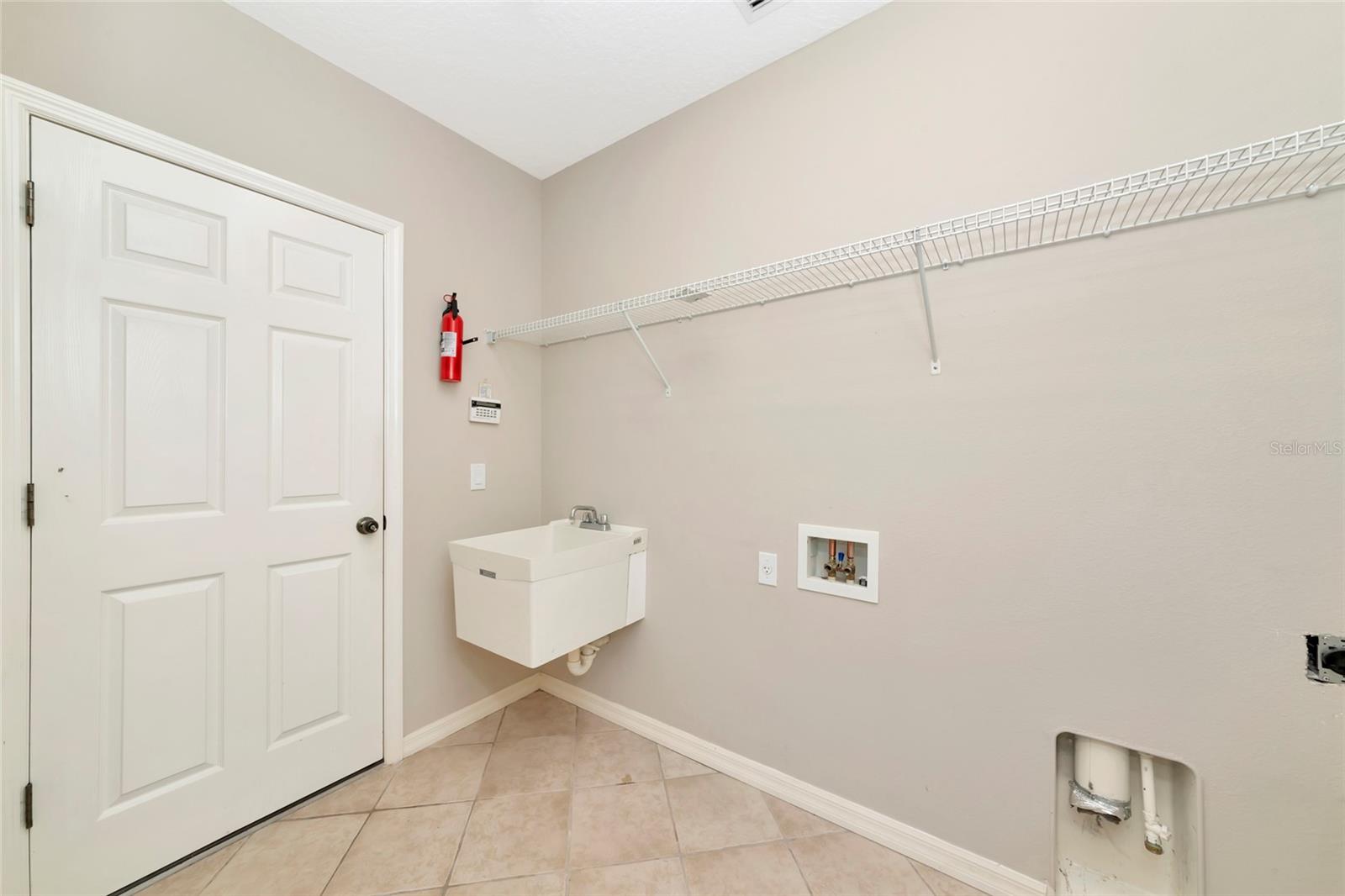 12079 Aster Ave Property Photo 29