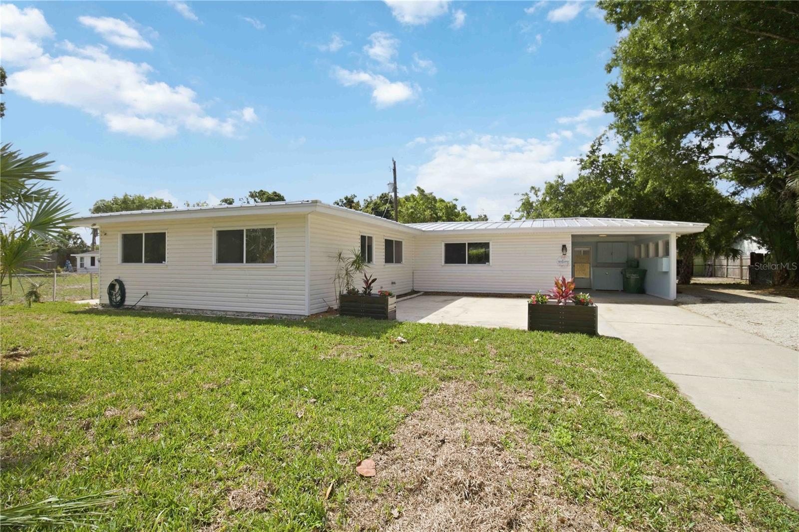 2816 Michigan St Property Photo 31