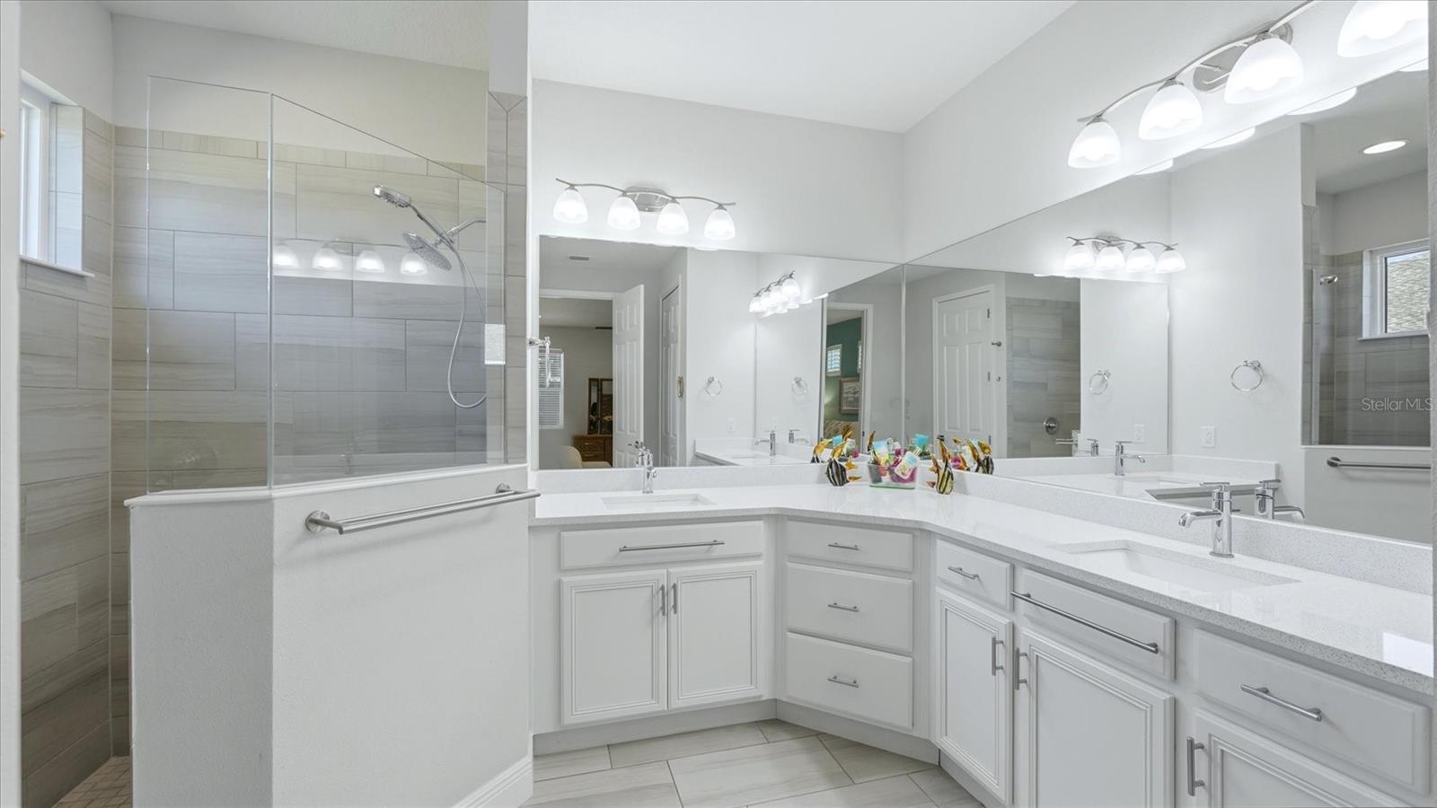 12815 Rainwashed Loop Property Photo 22