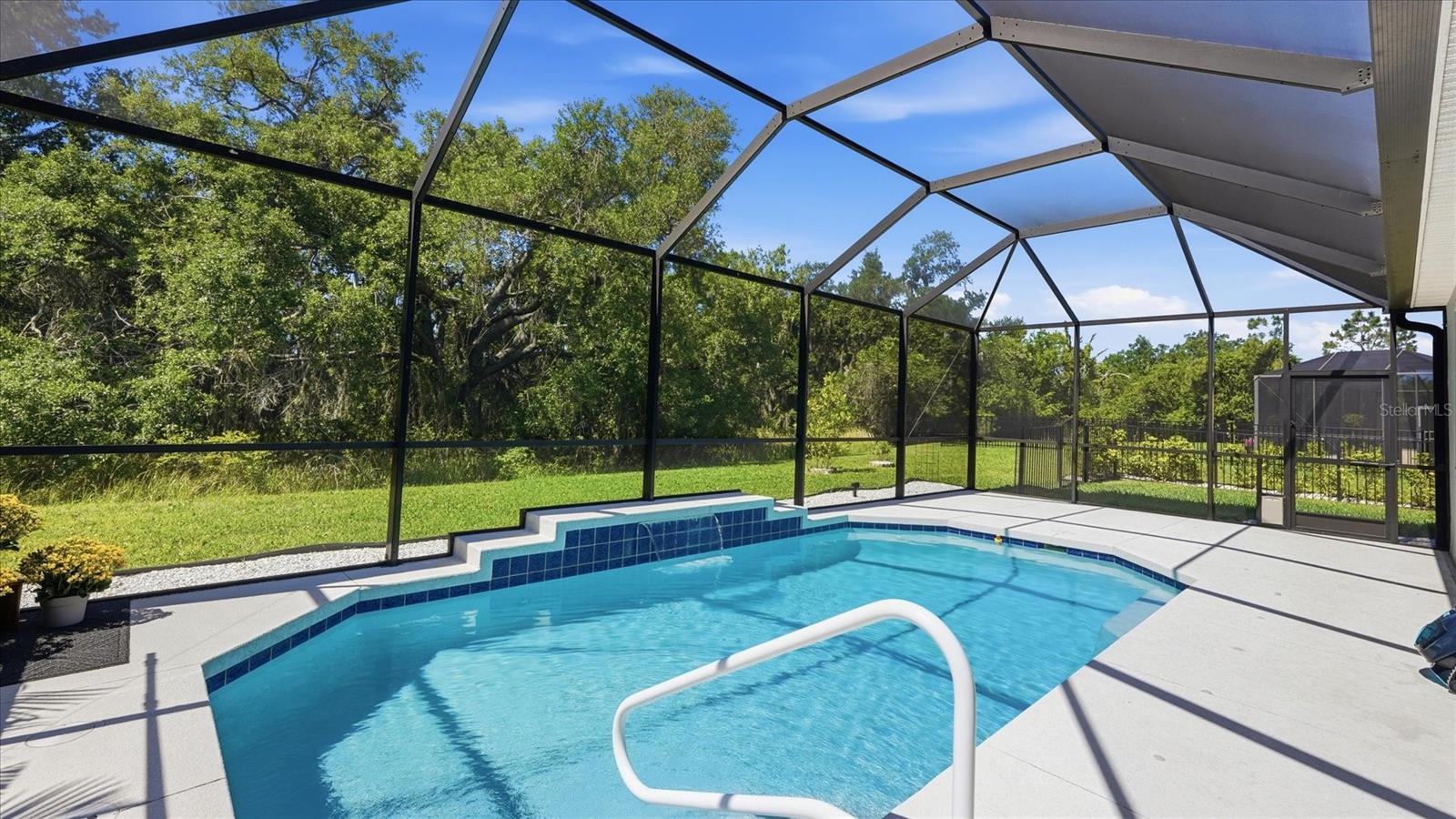 12815 Rainwashed Loop Property Photo 32