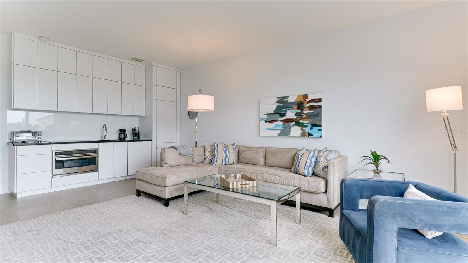 51 Macewen Dr #5 Property Photo 13