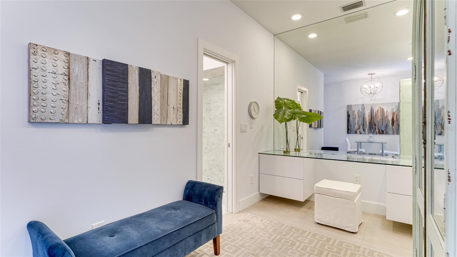51 Macewen Dr #5 Property Photo 17