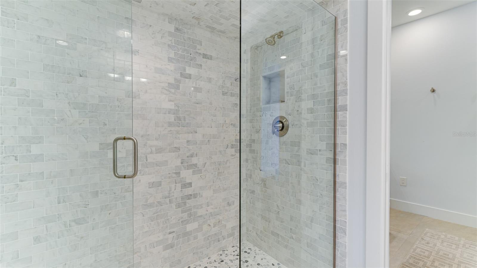 51 Macewen Dr #5 Property Photo 22