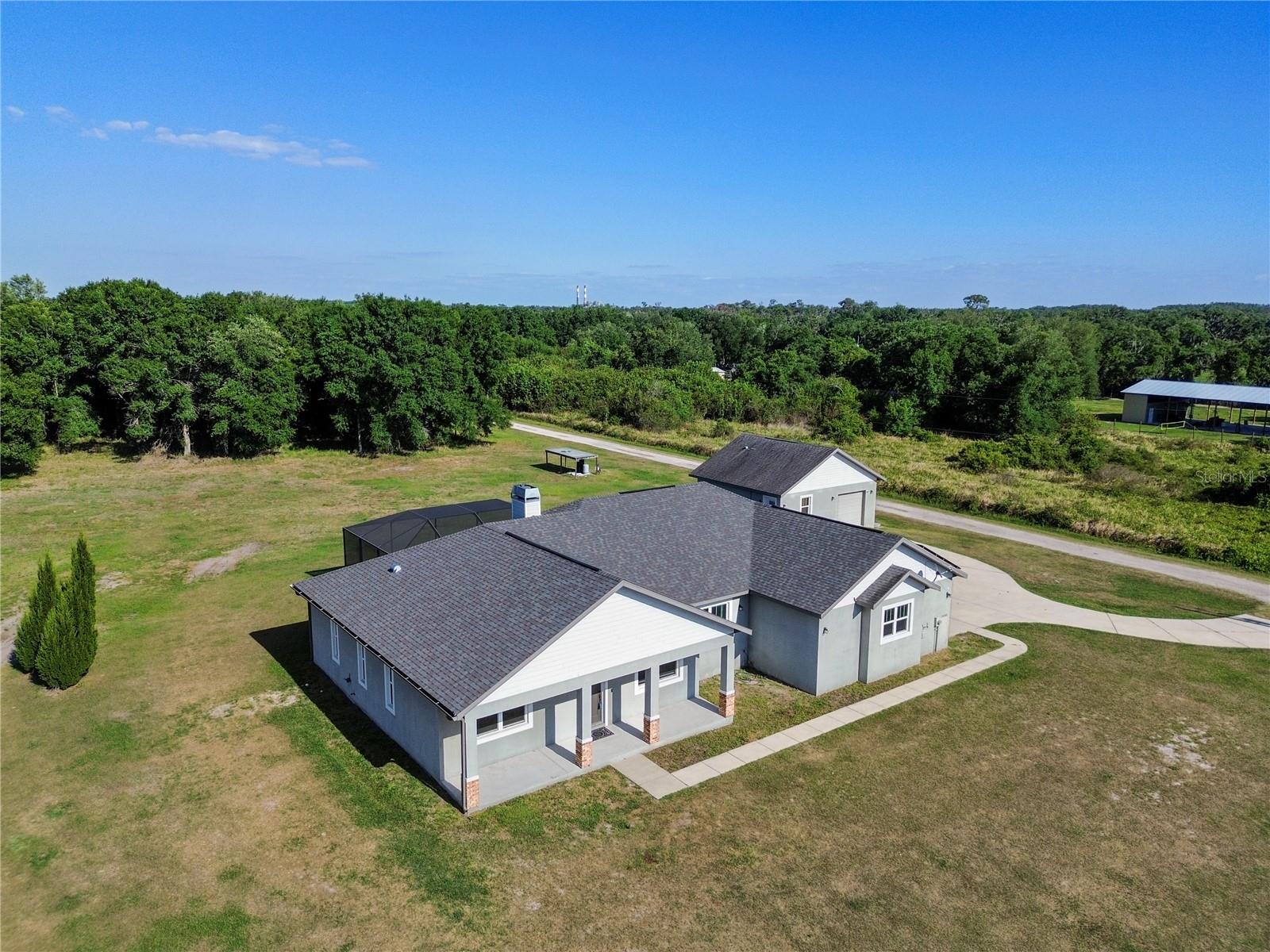 14805 Us-301 N Property Photo 4