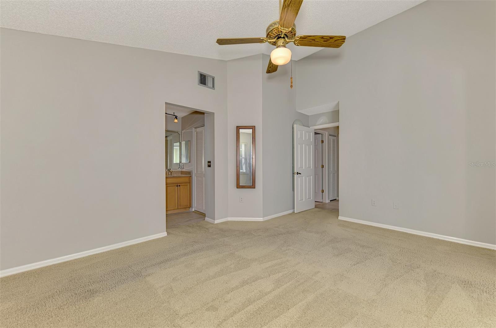 4438 Long Common Ln #52 Property Photo 15