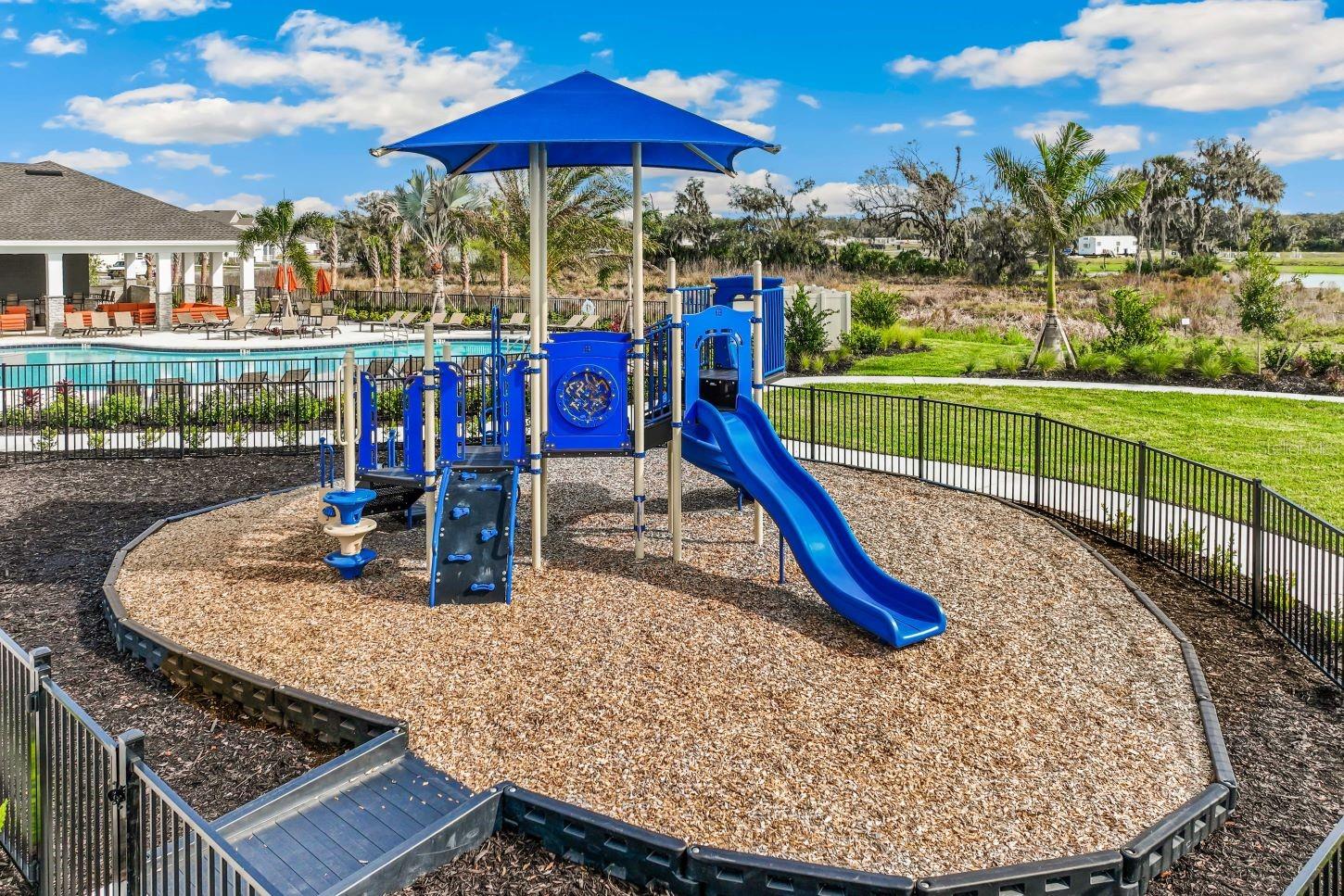 316 157th Ct E Property Photo 20