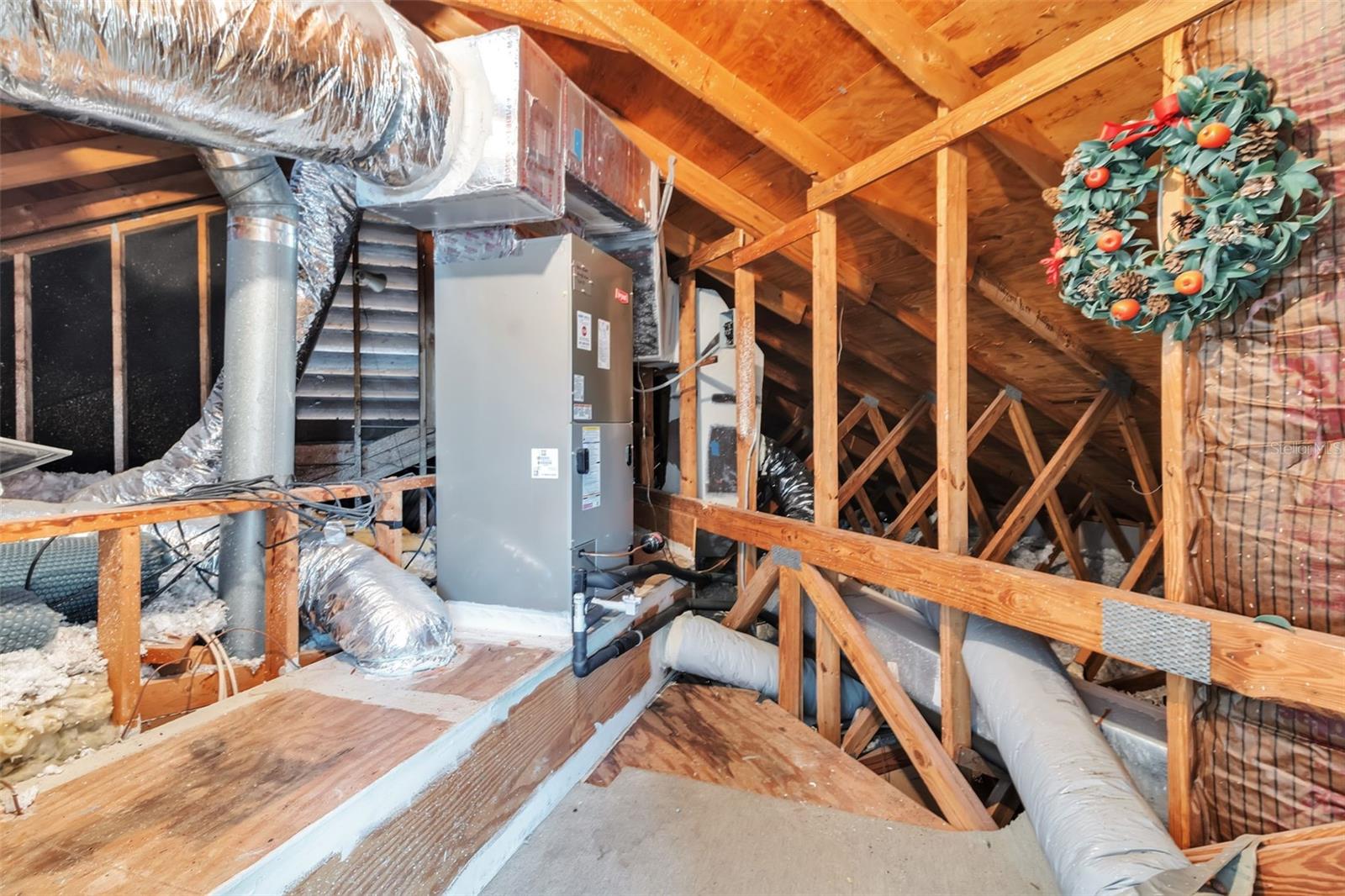 1732 Pine Harrier Cir Property Photo 39