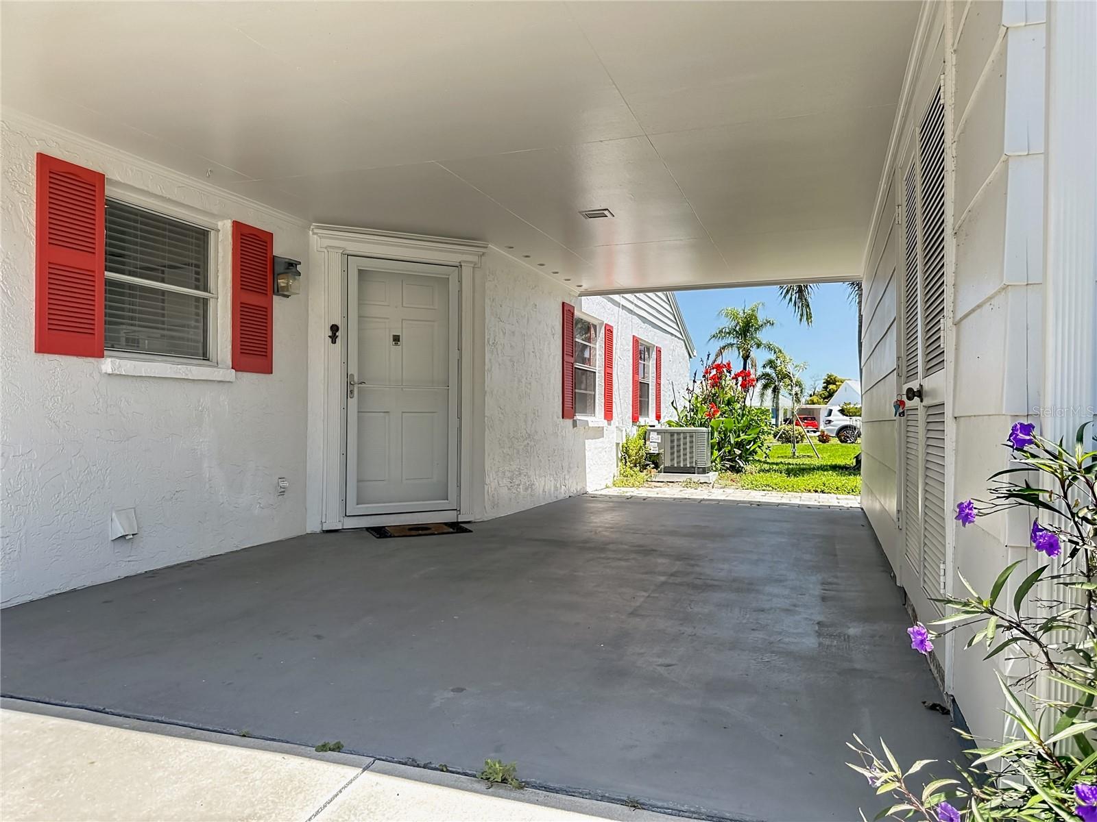 4523 W Independence Dr W Property Photo 5