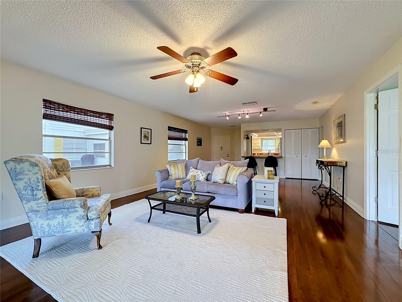4523 W Independence Dr W Property Photo 20