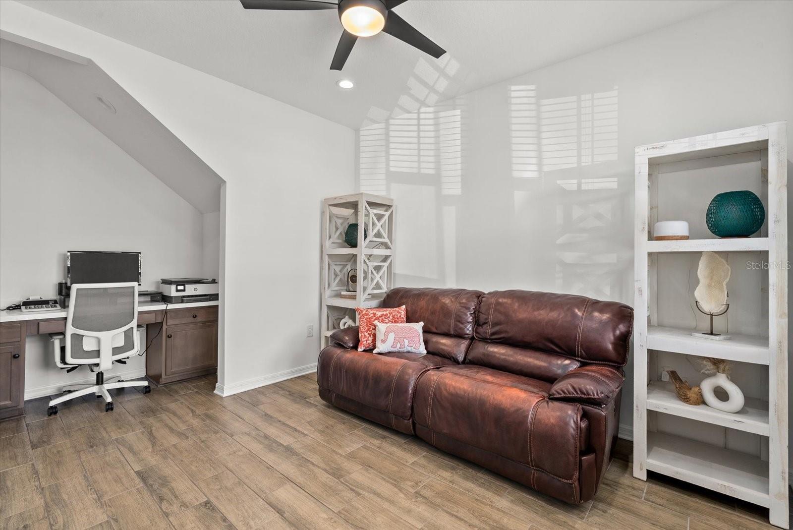 8330 Abalone Loop Property Photo 17