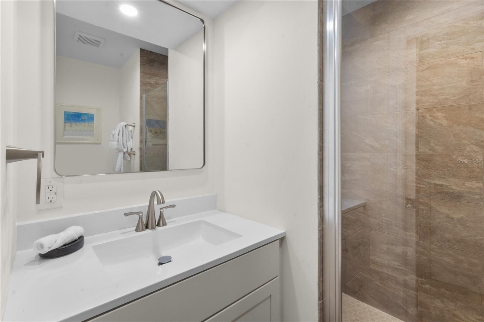 615 Dream Island Pl #105 Property Photo 19