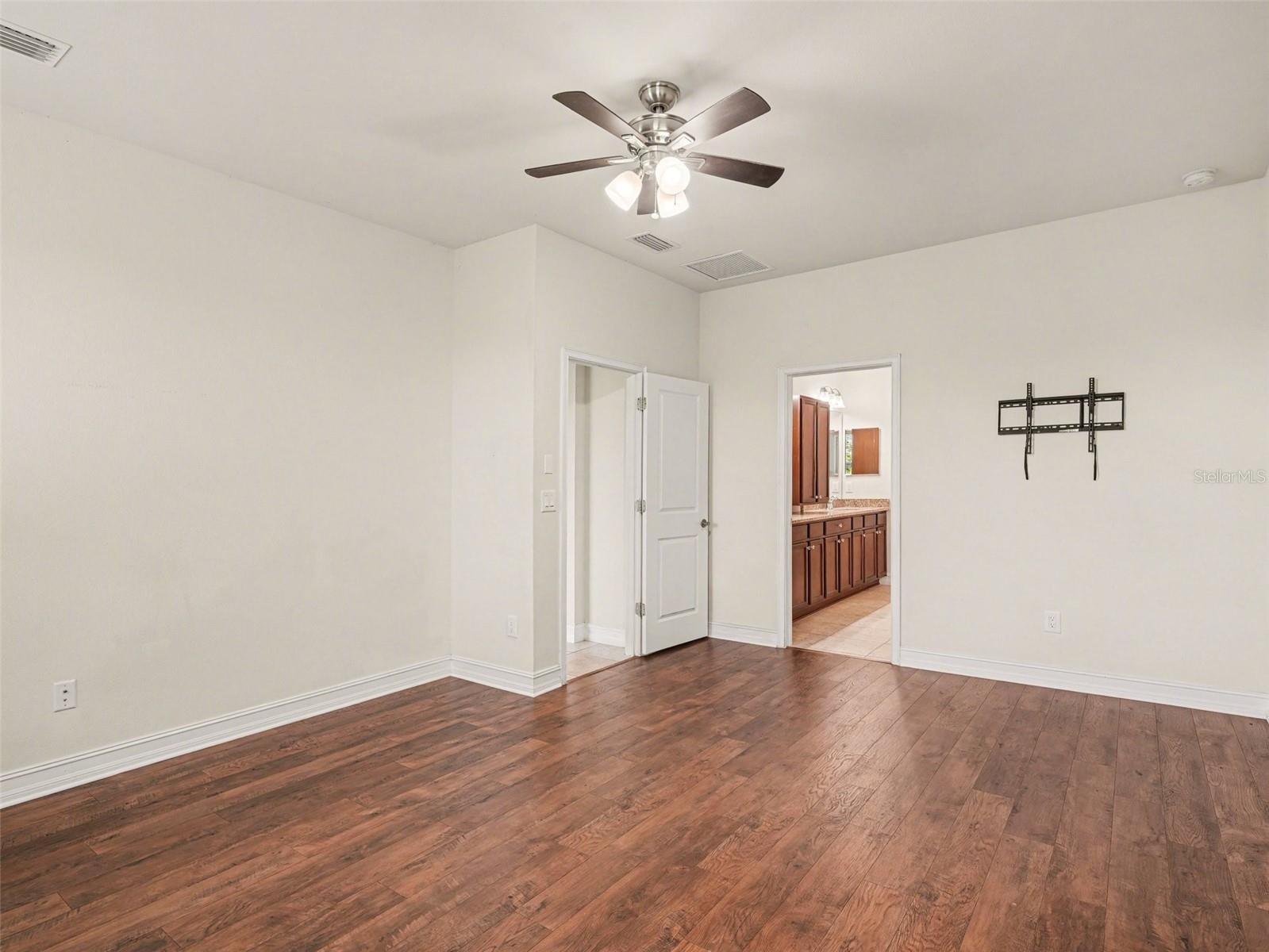 4429 Conchfish Ln Property Photo 8
