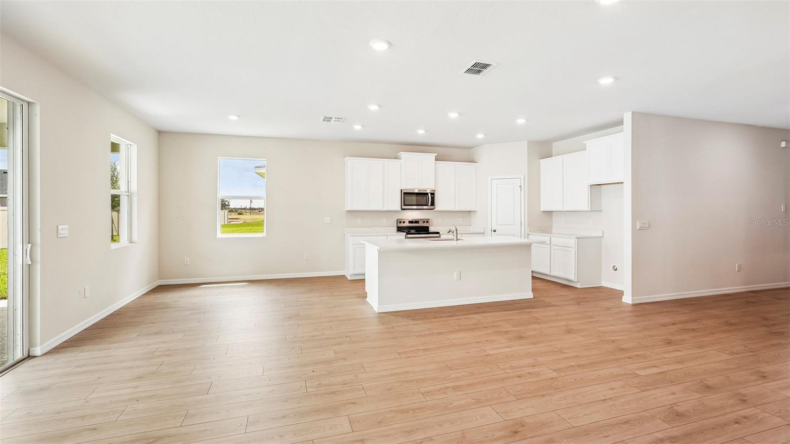 17135 James Trl Property Photo 10