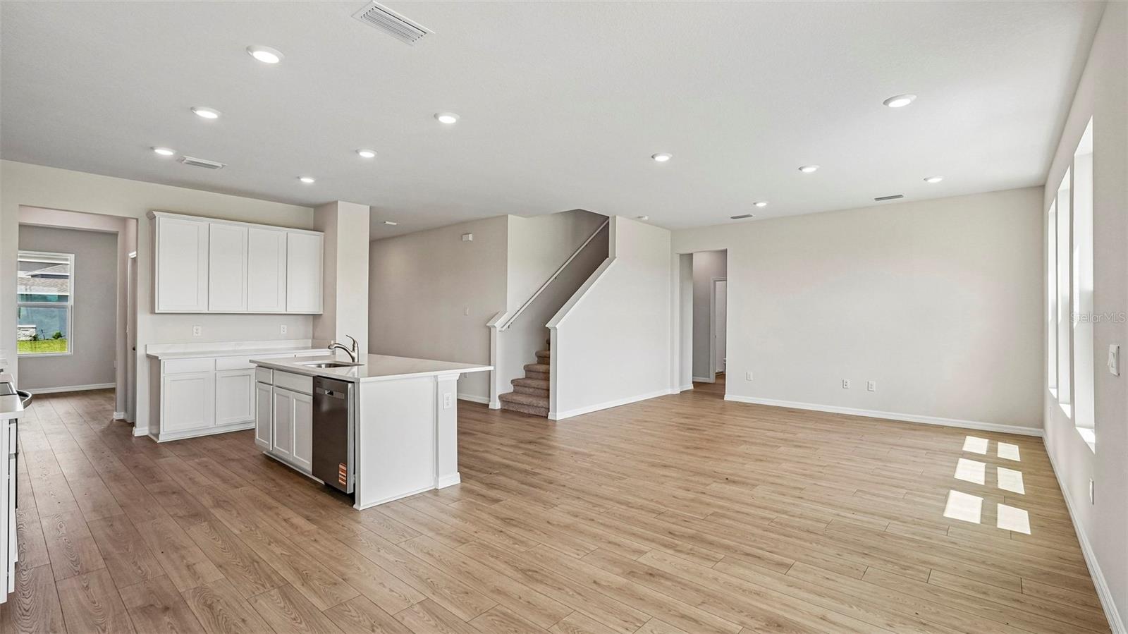 17143 James Trl Property Photo 13