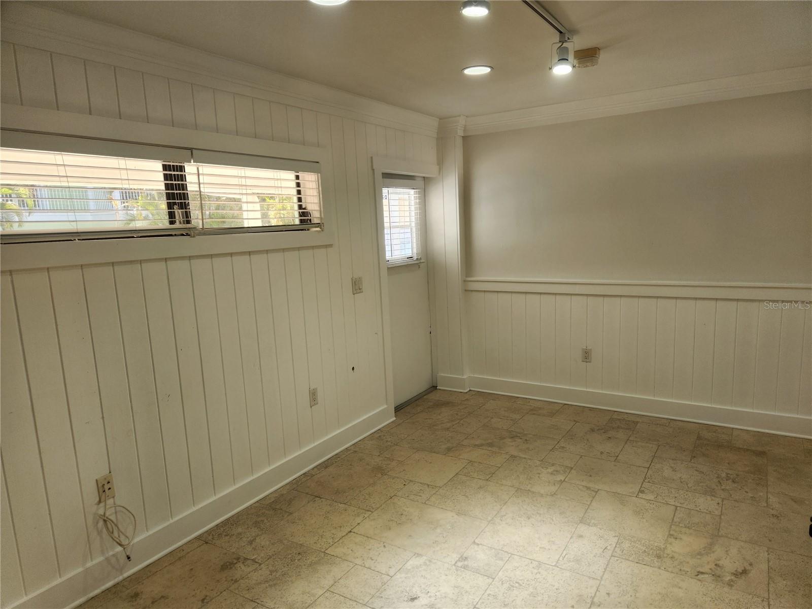 2501 Gulf Dr N #103 Property Photo 9
