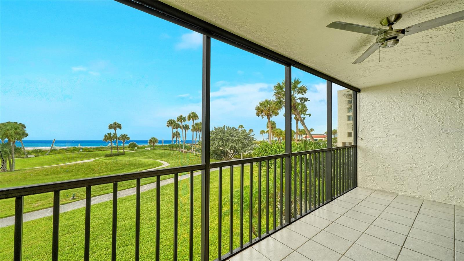 1975 Gulf Of Mexico Dr #g4-203 Property Photo 20