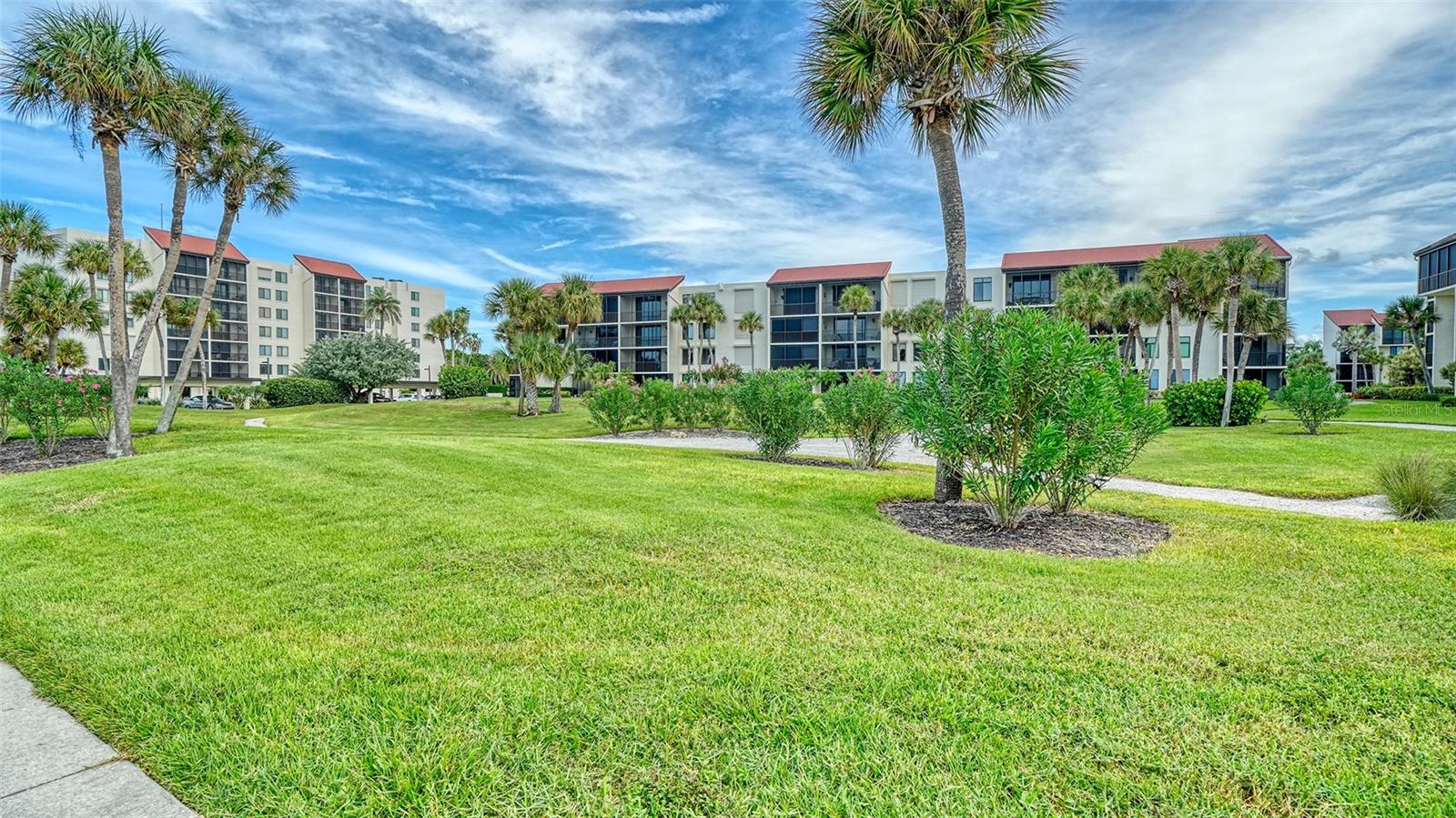 1975 Gulf Of Mexico Dr #g4-203 Property Photo 23