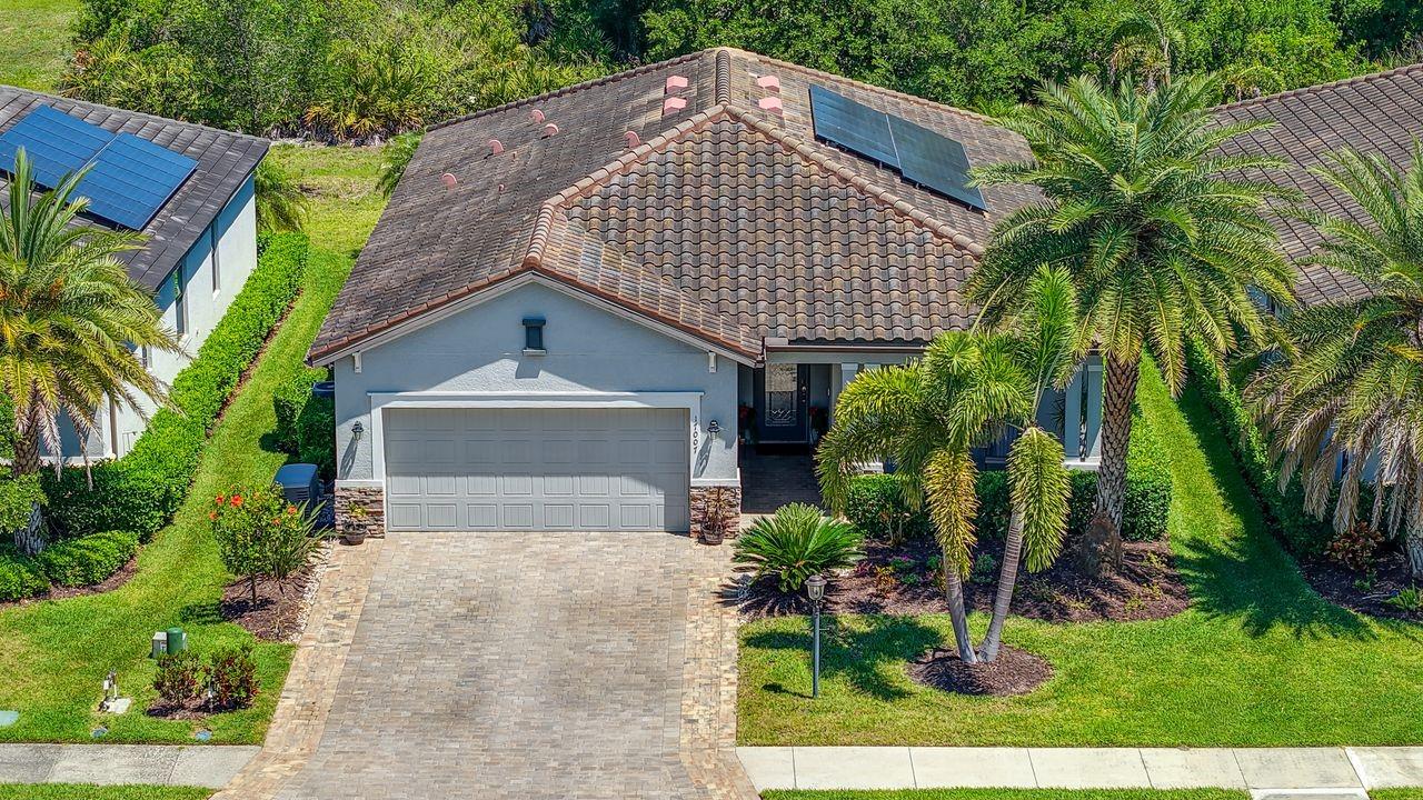 17007 Blue Ridge Pl Property Photo 2