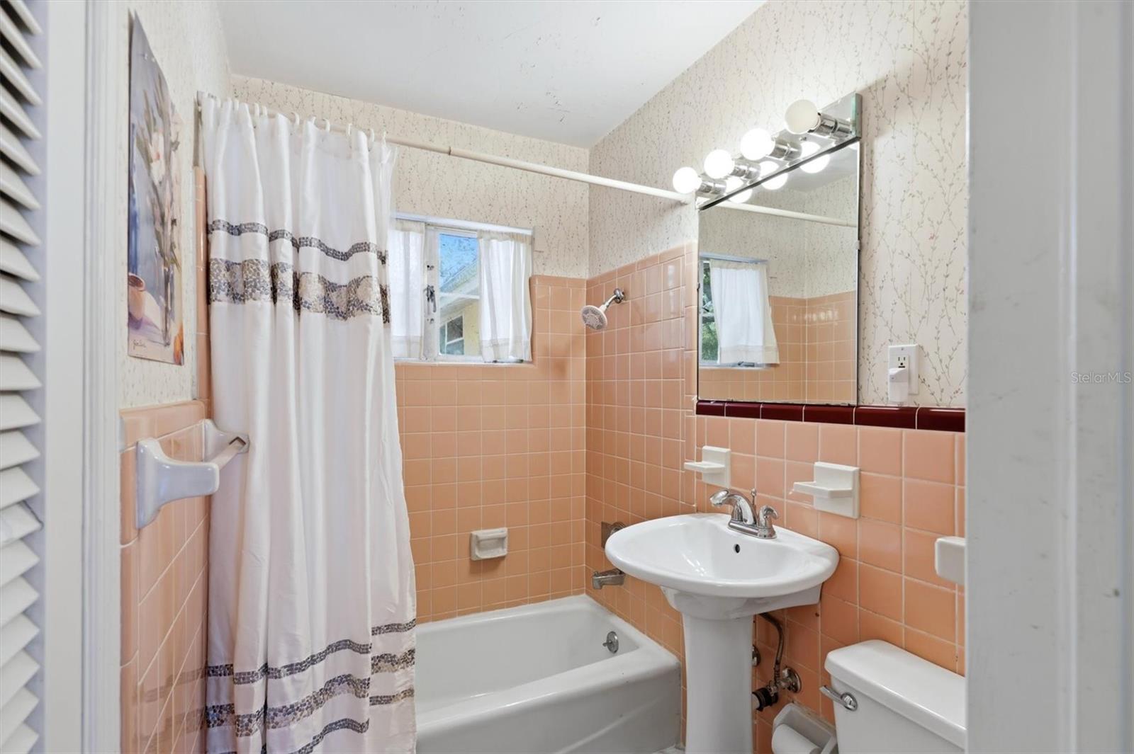 4003 Booth Pl Property Photo 9