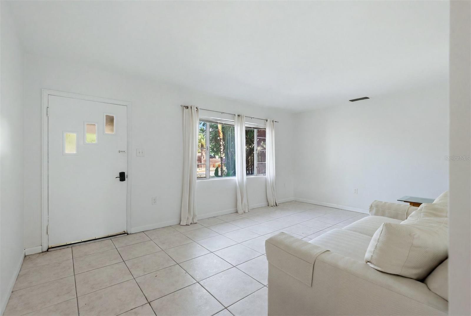 4003 Booth Pl Property Photo 11