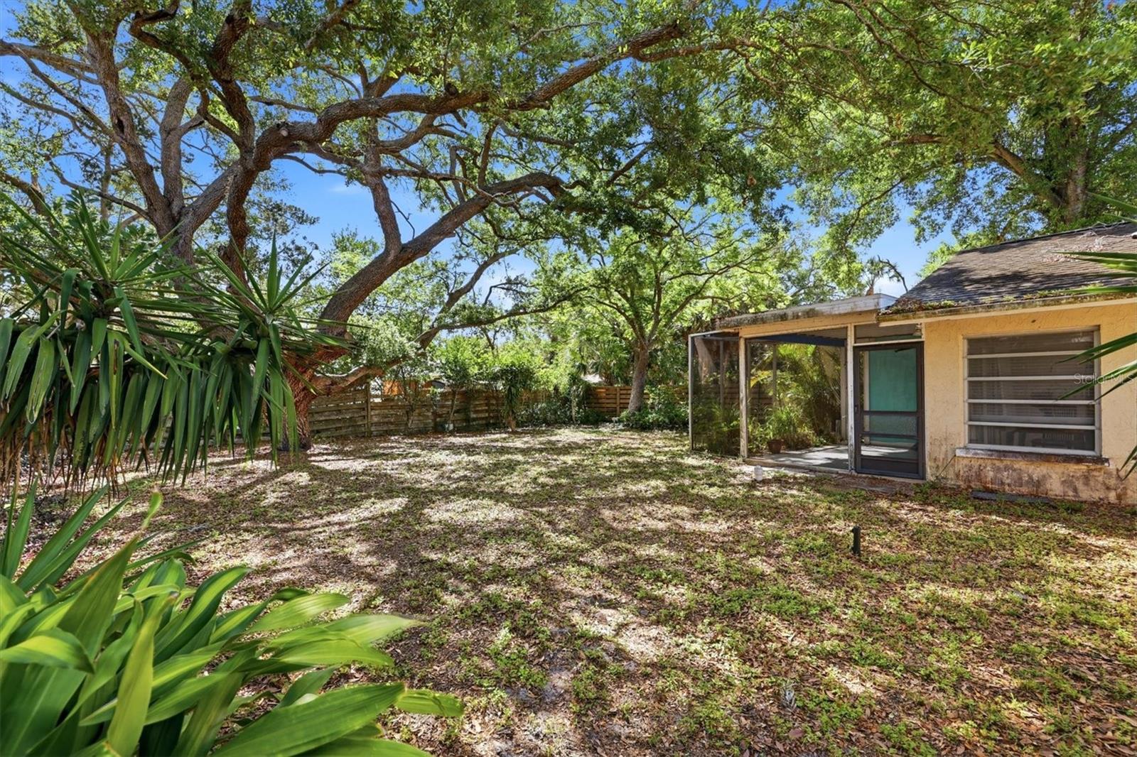 4003 Booth Pl Property Photo 23