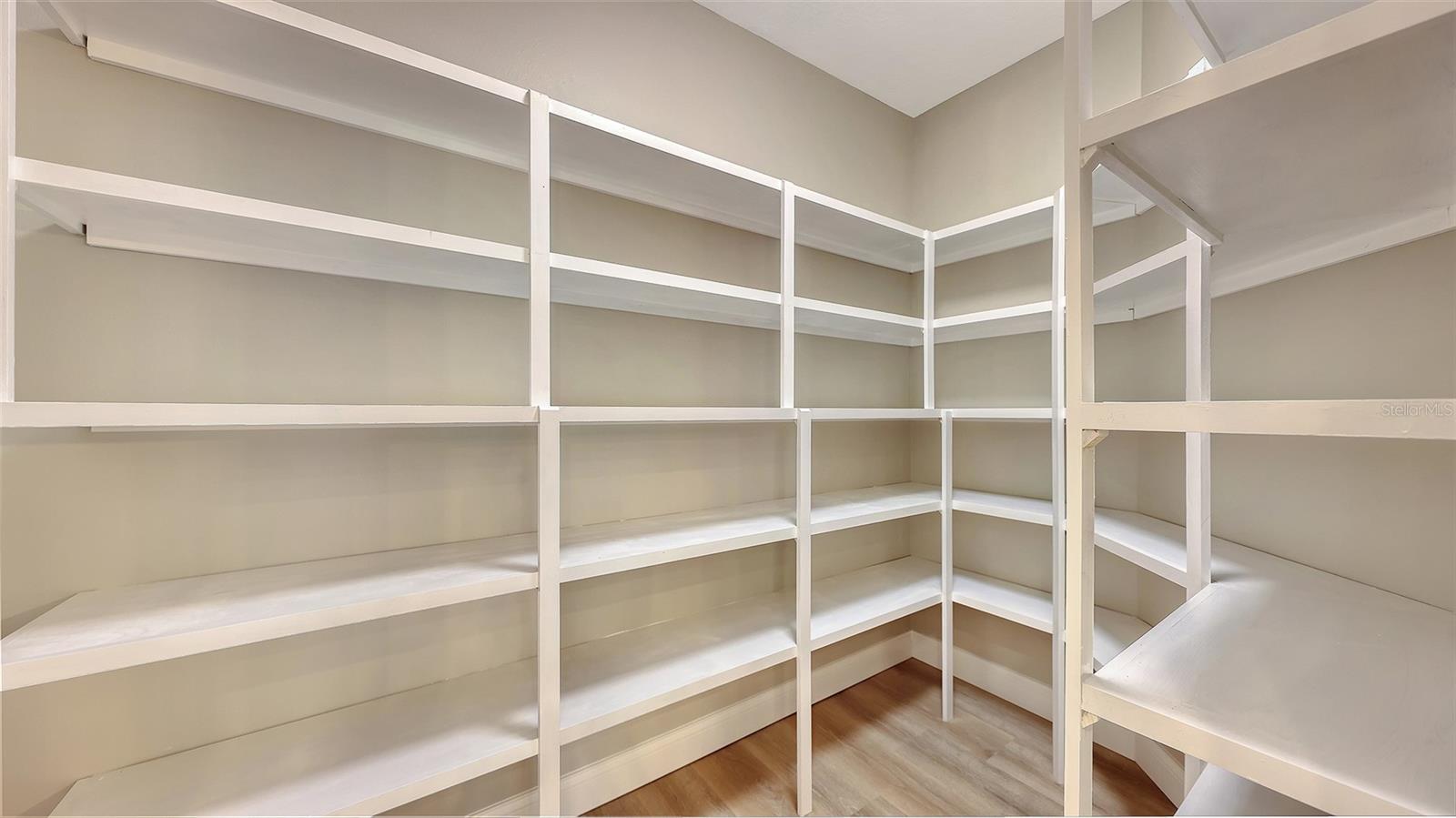 6716 Spring Moss Pl Property Photo 13