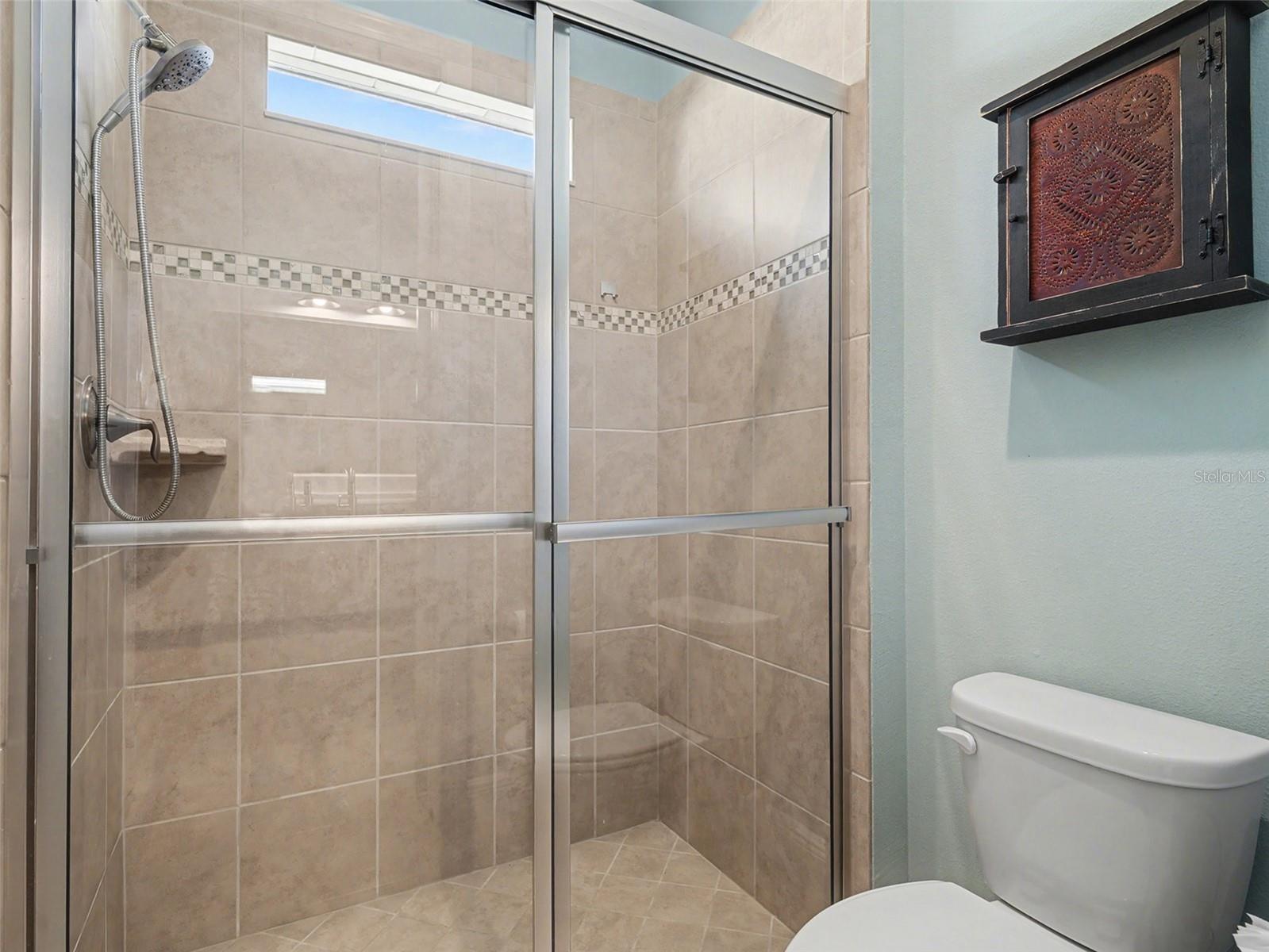 1018 Overlook Ct Property Photo 20