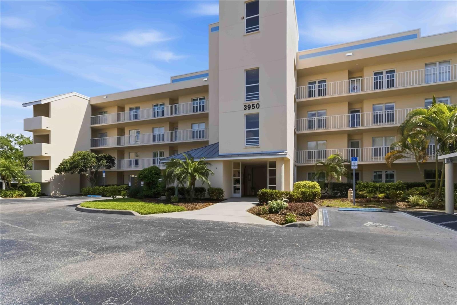 3950 IRONWOOD CIR #205
