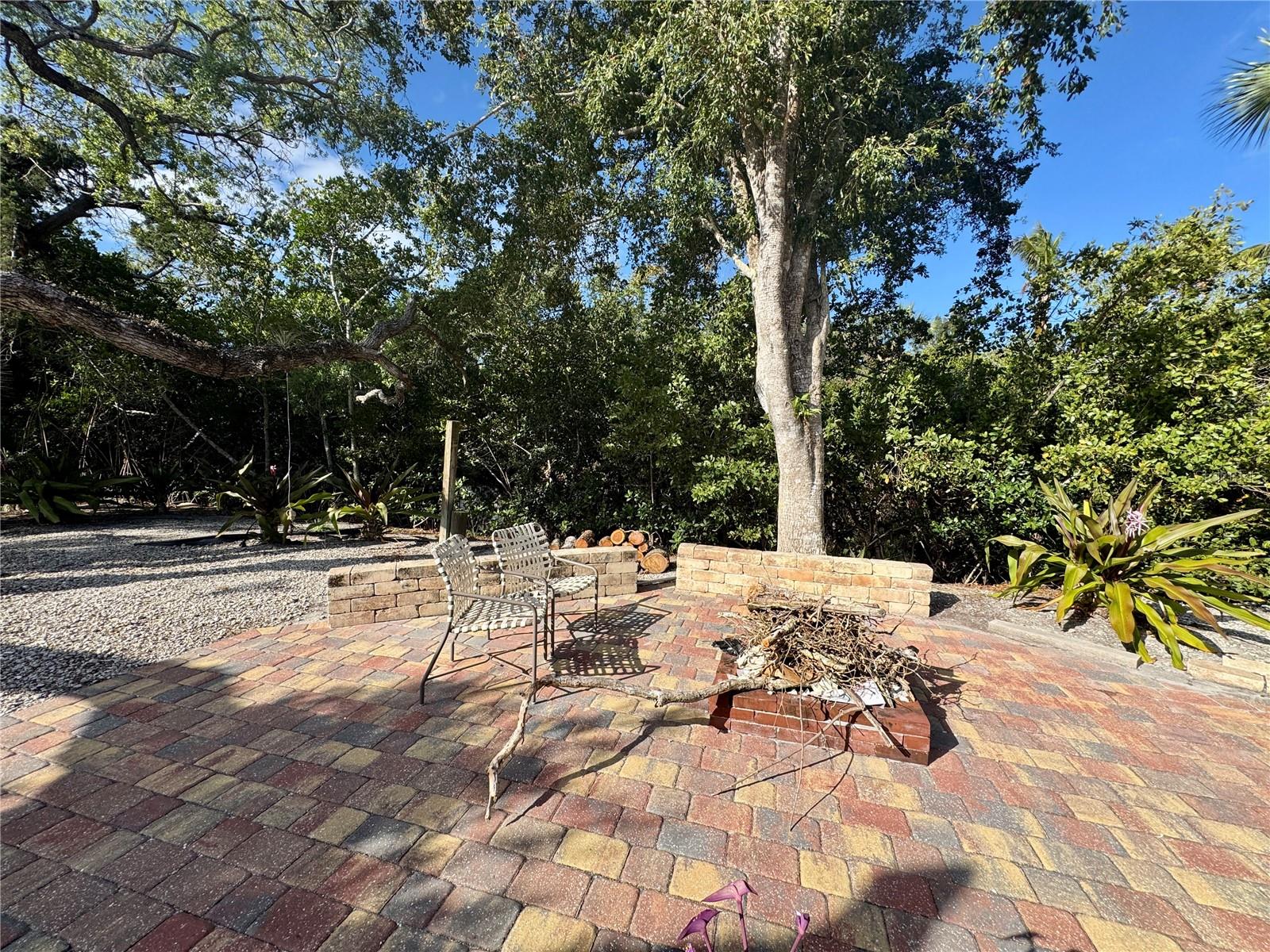 7372 Melaleuca Way Property Photo 29