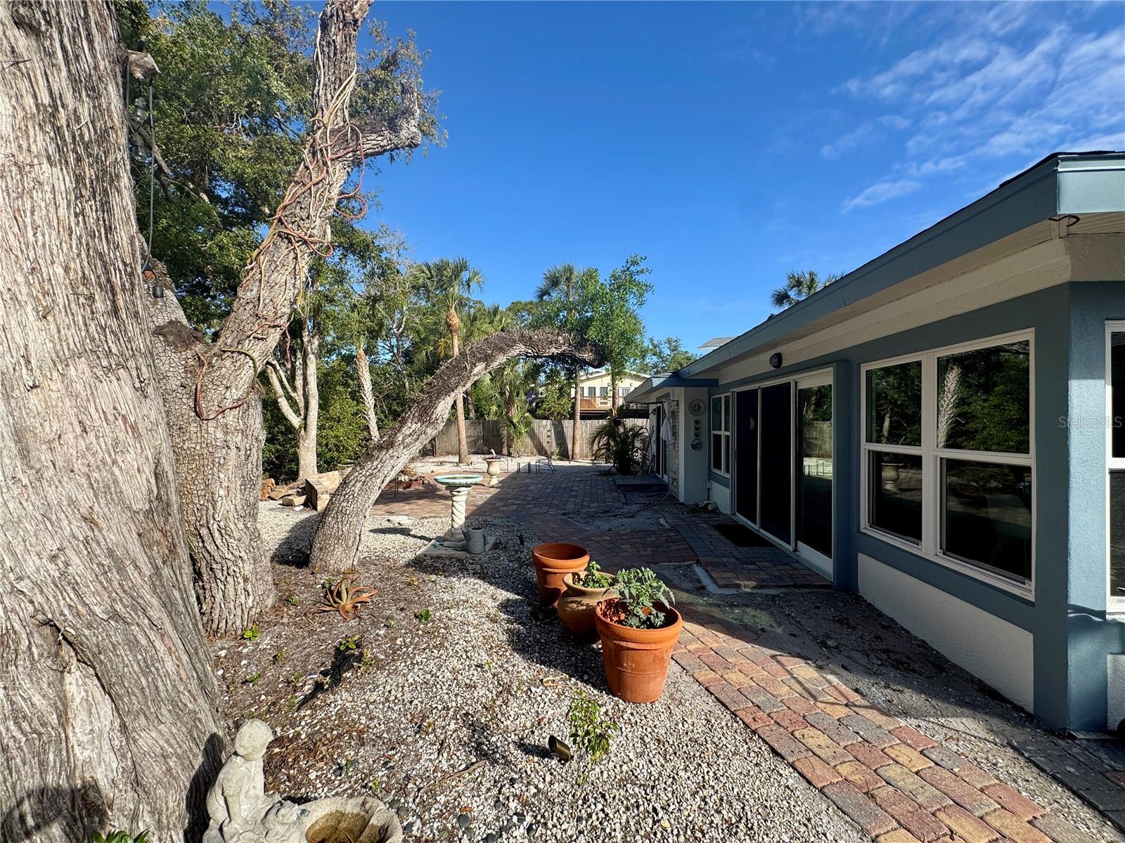 7372 Melaleuca Way Property Photo 44