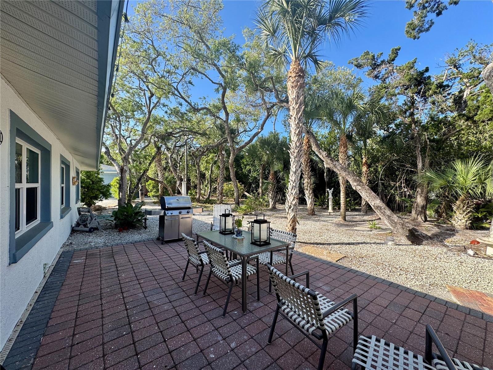 7372 Melaleuca Way Property Photo 46