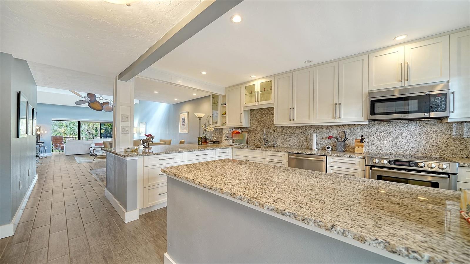 1601 Pelican Point Dr #ha212 Property Photo 3