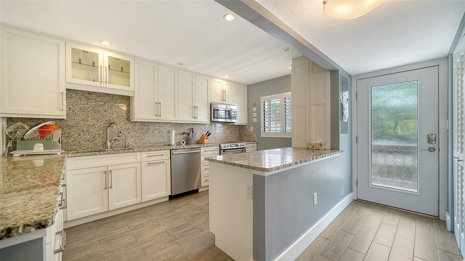 1601 Pelican Point Dr #ha212 Property Photo 4