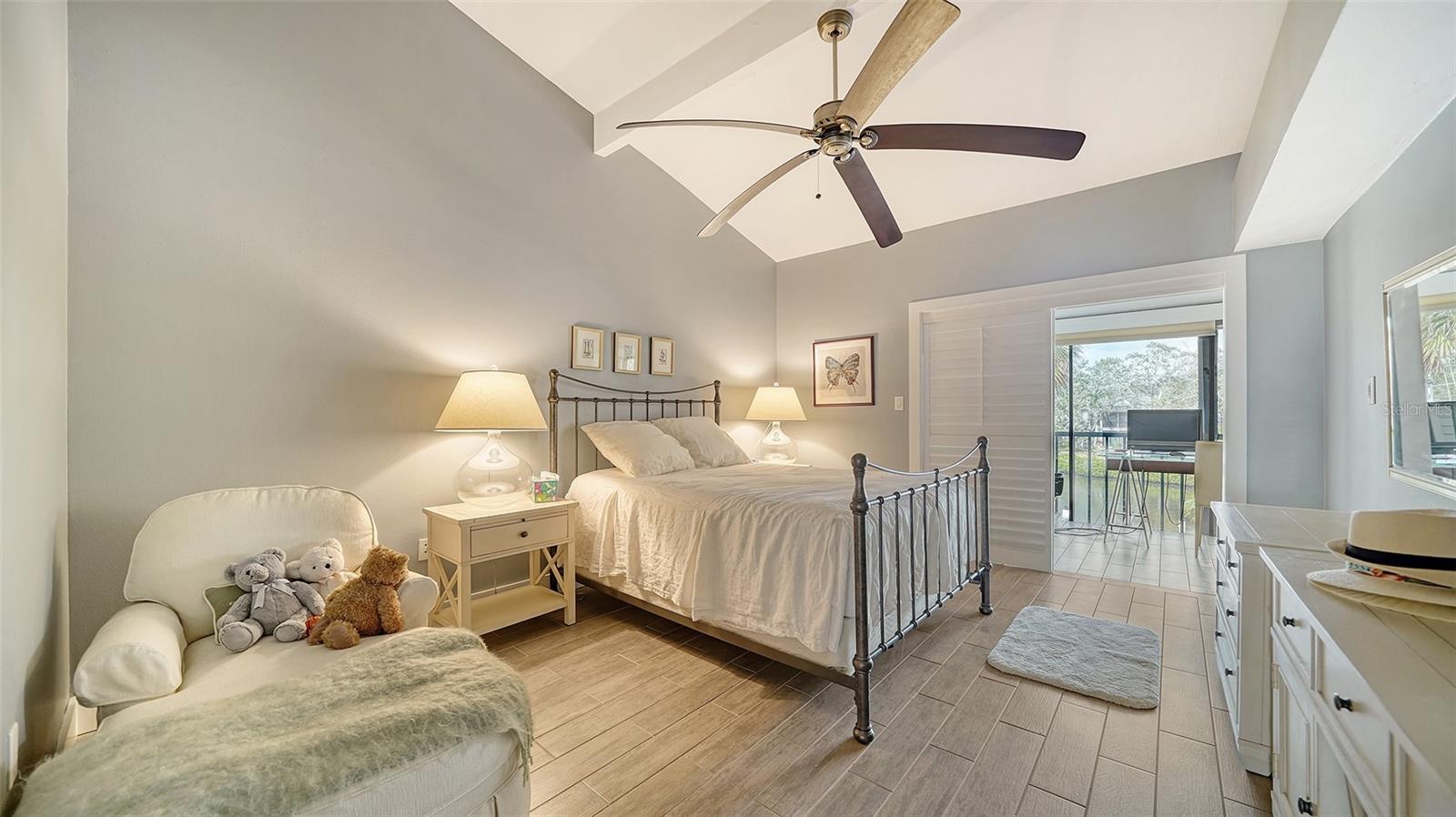 1601 Pelican Point Dr #ha212 Property Photo 19