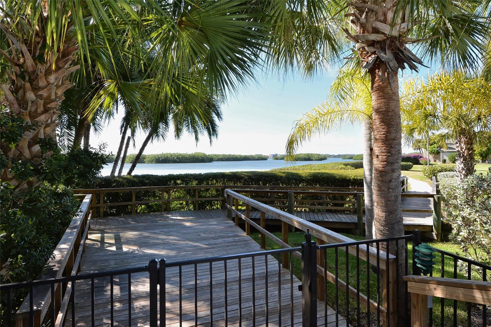 1601 Pelican Point Dr #ha212 Property Photo 44
