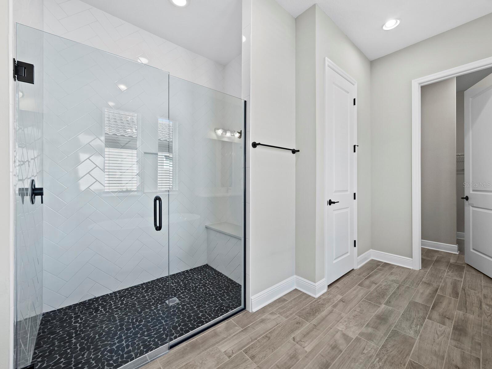 6129 Lungo Lago Dr Property Photo 35