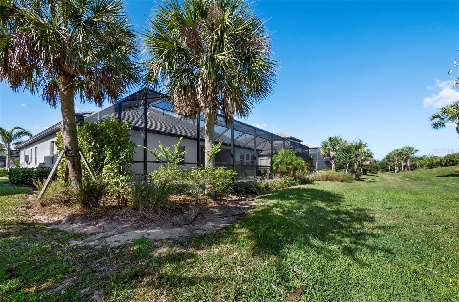 6129 Lungo Lago Dr Property Photo 43
