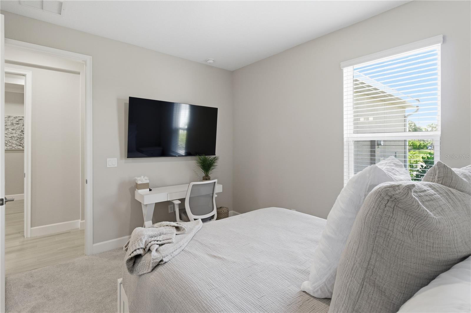 16255 San Donato Pl Property Photo 28