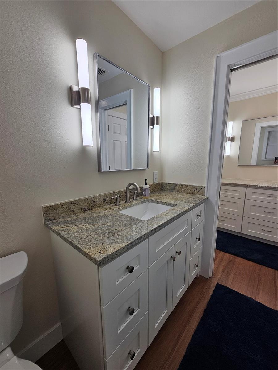 51 Mac Ewen Dr #14 Property Photo 11