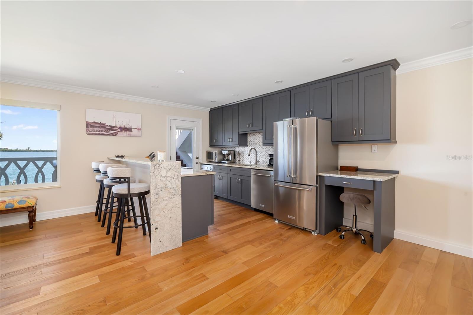 763 John Ringling Blvd #22 Property Photo 8