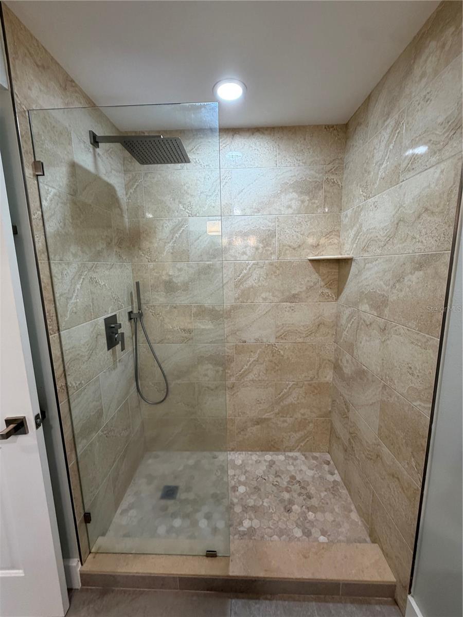 102 46th Avenue Ter W #403 Property Photo 26